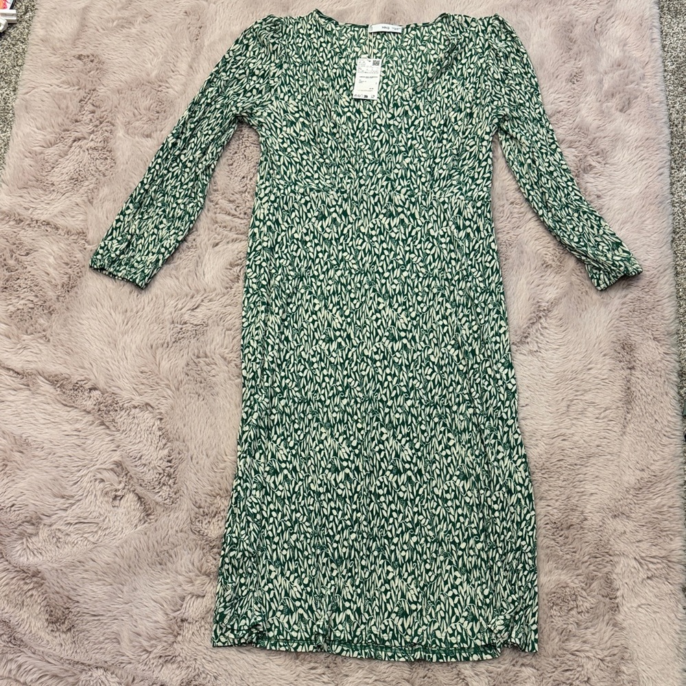 Beautiful crepe midi dress